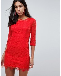 Красное кружевное платье-футляр от Glamorous