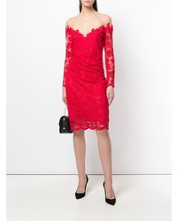 Красное кружевное платье-футляр от Olvi´S