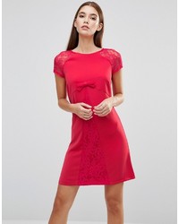 Красное кружевное платье-футляр от Paper Dolls