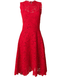 Красное кружевное платье от Ermanno Scervino