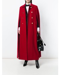Красное пальто-накидка от Thom Browne