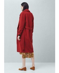 Женское красное пальто от Mango