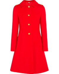Женское красное пальто от Miu Miu