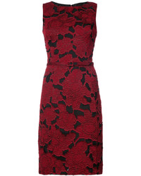 Красное платье из парчи с цветочным принтом от Oscar de la Renta