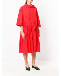 Красное платье-миди от Lemaire