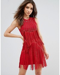 Красное платье прямого кроя из бисера