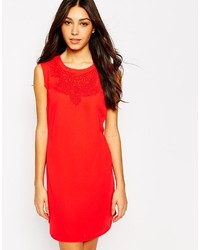 Красное платье прямого кроя от Oasis