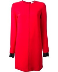 Красное платье прямого кроя от Victoria Beckham