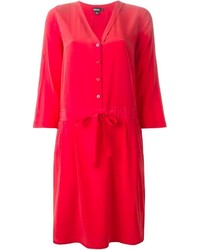 Красное платье-рубашка от DKNY