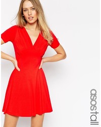 Красное платье с плиссированной юбкой от Asos