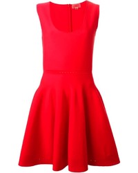 Красное платье с плиссированной юбкой от Giambattista Valli