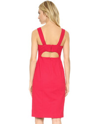 Красное платье-футляр от Nanette Lepore