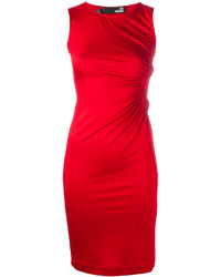 Красное платье от Love Moschino