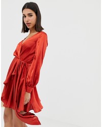 Красное сатиновое коктейльное платье от ASOS DESIGN