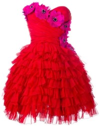 Красное шелковое платье с рюшами от Dolce & Gabbana