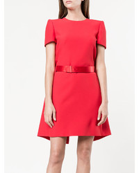 Красное шелковое платье от Alexander McQueen