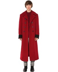 Красное шерстяное пальто