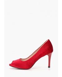 Красные бархатные туфли от Chezoliny