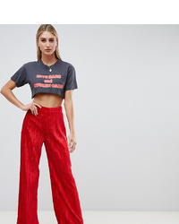 Красные бархатные широкие брюки от PrettyLittleThing