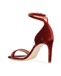Красные босоножки на каблуке от Chloe Gosselin