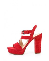 Красные босоножки на каблуке от Versace 19.69