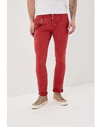 Красные брюки чинос от Bruebeck