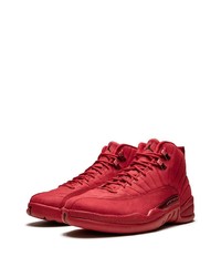 Мужские красные высокие кеды от Jordan