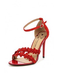 Красные замшевые босоножки на каблуке от Francesco Donni