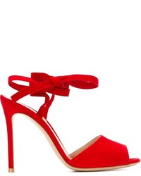 Женские красные замшевые босоножки от Gianvito Rossi
