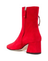 Красные замшевые ботильоны от Dorateymur