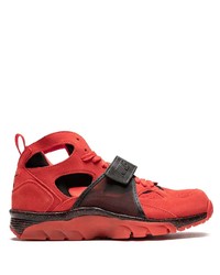 Мужские красные замшевые высокие кеды от Nike