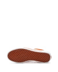 Мужские красные замшевые низкие кеды от Vans