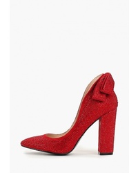 Красные замшевые туфли с украшением от Basconi