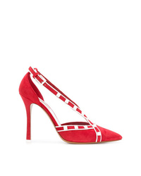 Красные замшевые туфли с шипами от Valentino