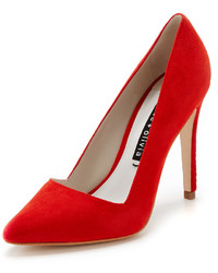 Красные замшевые туфли от Alice + Olivia