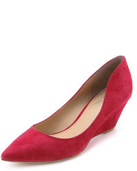 Красные замшевые туфли от Belle by Sigerson Morrison
