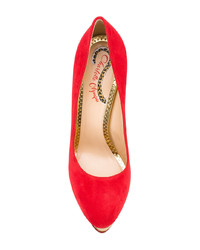 Красные замшевые туфли от Charlotte Olympia
