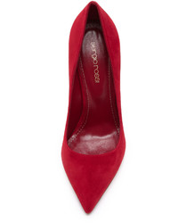 Красные замшевые туфли от Sergio Rossi