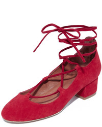 Красные замшевые туфли от Jeffrey Campbell