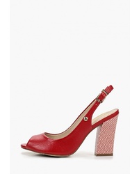 Красные кожаные босоножки на каблуке от Indiana