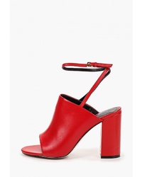 Красные кожаные босоножки на каблуке от Marie Collet