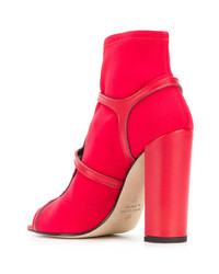 Красные кожаные босоножки на каблуке от Marc Ellis