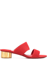 Красные кожаные босоножки на каблуке от Salvatore Ferragamo