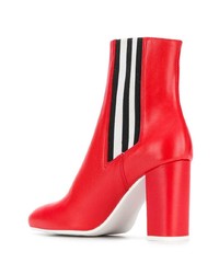 Красные кожаные ботильоны от Gcds