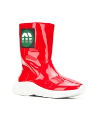 Красные кожаные ботильоны от Miu Miu