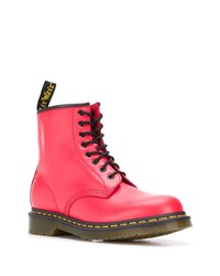 Женские красные кожаные ботинки на шнуровке от Dr. Martens