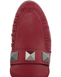 Женские красные кожаные лоферы от Valentino