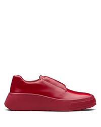 Красные кожаные массивные туфли дерби от Prada