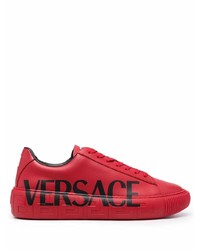 Мужские красные кожаные низкие кеды с принтом от Versace
