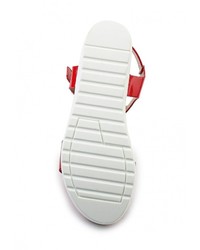 Красные кожаные сандалии на плоской подошве от Stephan